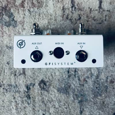 GFI System Specular Tempus - White image 2