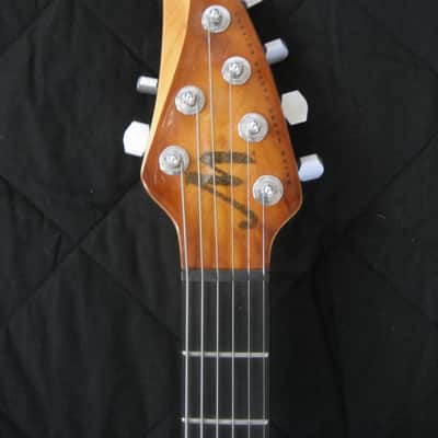 Brian Moore MC/1 guitar '96 #585 rare, excellent, signed image 7
