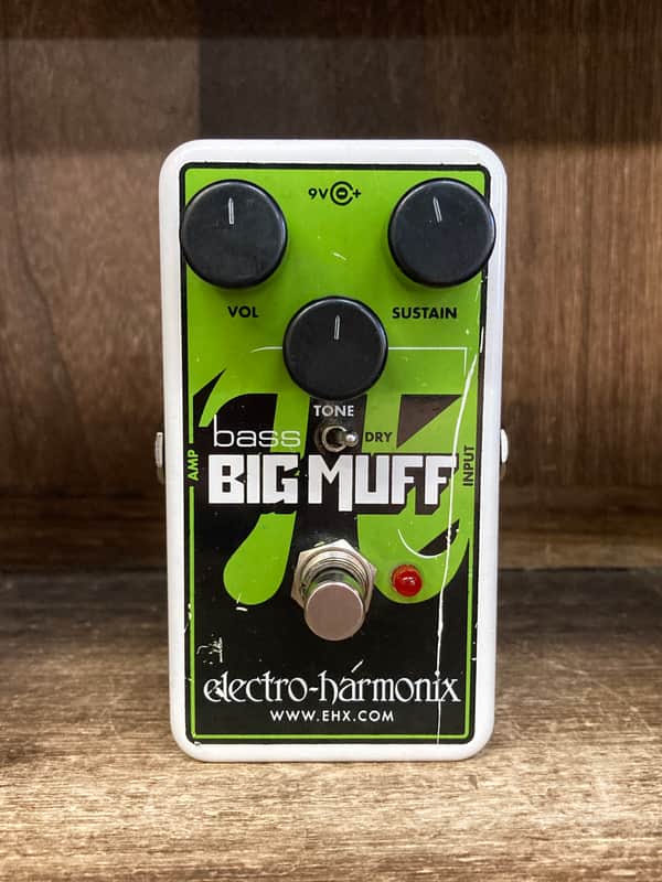 Electro-Harmonix Nano Bass Big Muff Pi Distortion / Sustainer 2014 - Present - Green / Black image 1