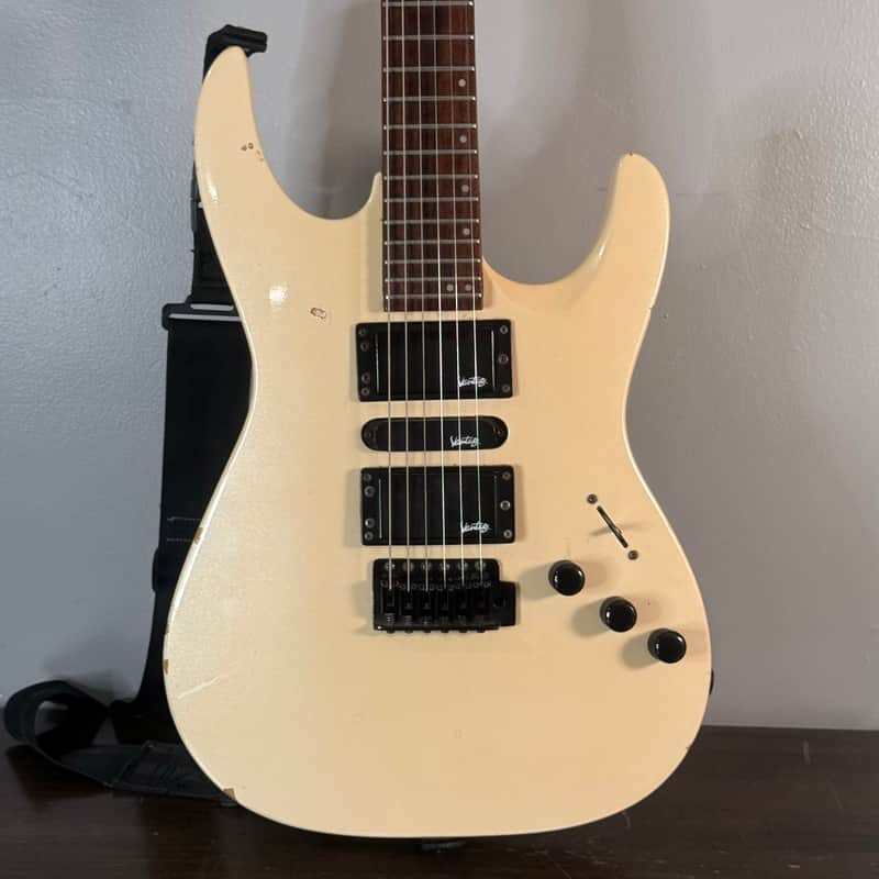 Vintage Vantage Super Strat 320T – HSH – Korean Made image 1