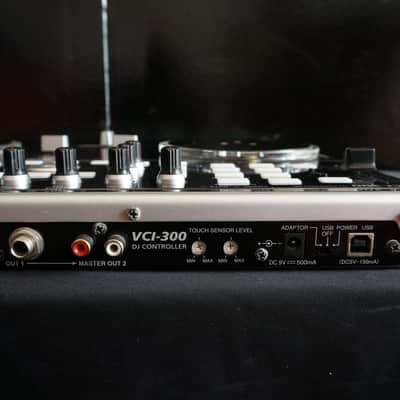 Vestax VCI-300 USB Rane Serato Itch DJ Mixer Scratch Controller image 11