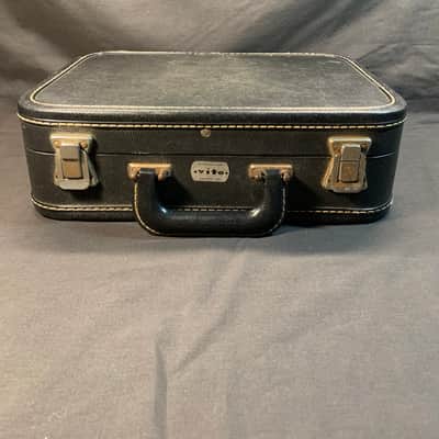 Vintage 1970's Vito USA Reso-Tone Bb Student Clarinet Outfit image 9