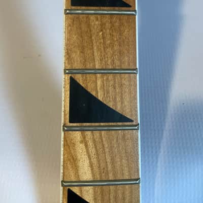 2020 Jackson JS24 DKAM JS Series Caramelized Maple Bound Guitar Neck 24 Fret Sharkfin Inlay image 10