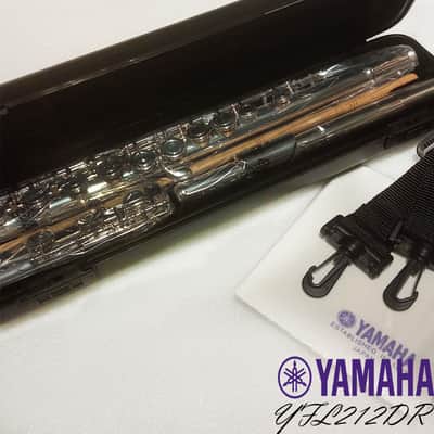 Yamaha YFL-212 DR Standard Flute image 4