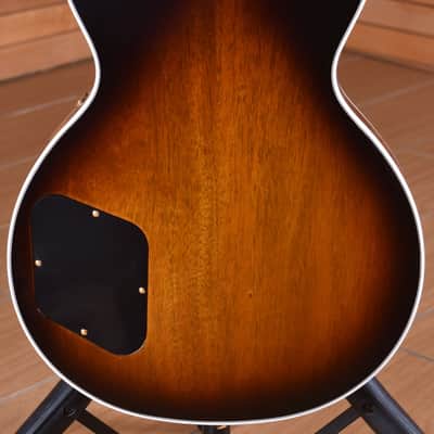 Gibson Les Paul Custom 70s Tobacco Sunburst image 17