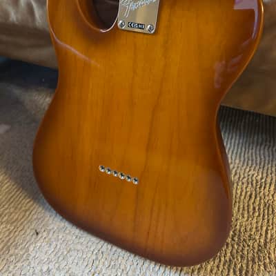 Fender American Performer Telecaster 2018 - Present - Honeyburst image 3