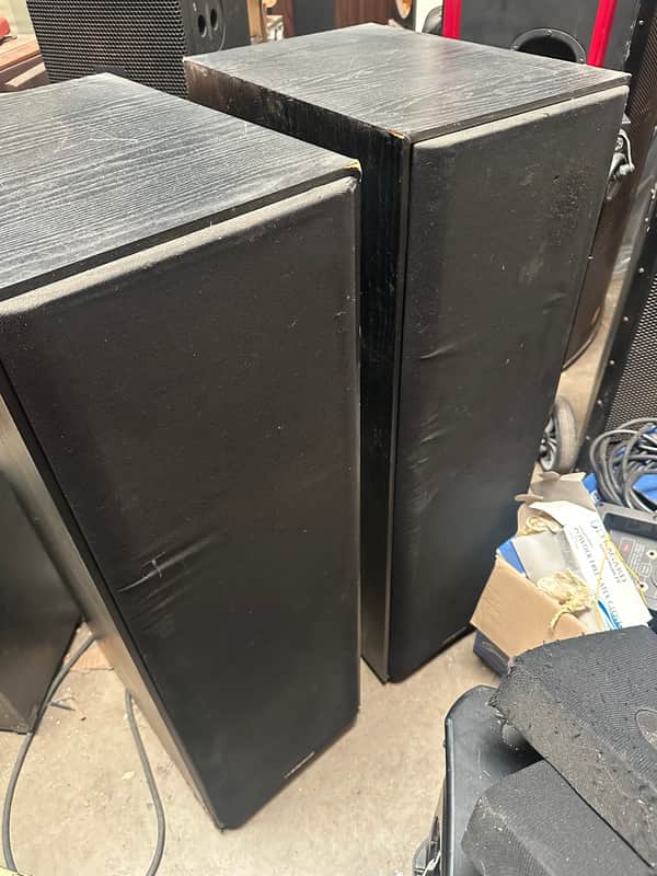 Klipsch KM6 speakers image 1