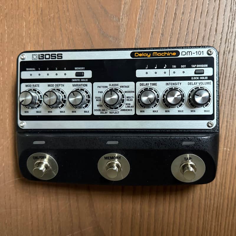 Boss DM-101 Delay Machine