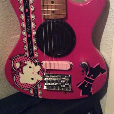 Super rare 1976 Sanrio Hello kitty Pink electric guitar with internal amp,speaker n outputs image 2