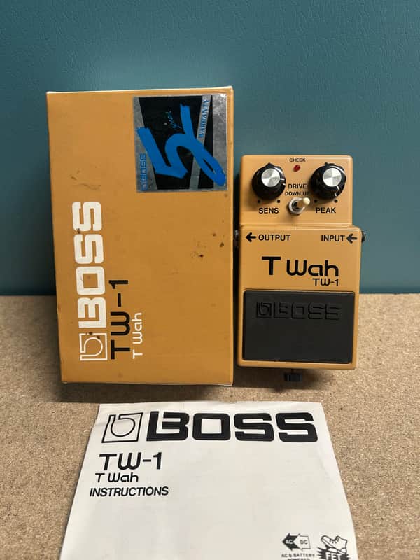 Boss TW-1