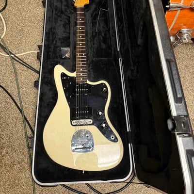 Fender Classic Player Jazzmaster Special with Rosewood Fretboard 2013 - Mastery Bridge - American Pro II Electronics - SKB Jazzmaster Case image 6