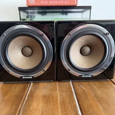 Avantone Pro Active MixCubes (Pair) 2011 - Present - Black image 2