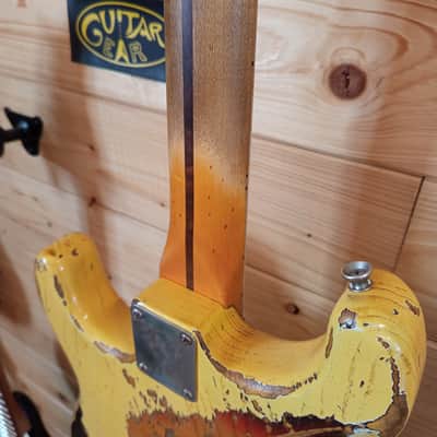 Buttarini Guitars S-50s Heavy Relic - Vintage White over 3T Sunburst image 21