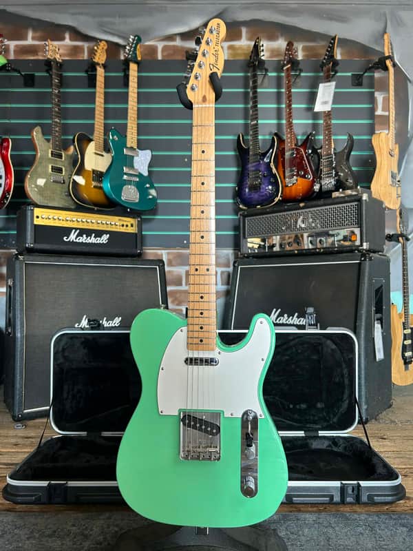 Fender MIJ Traditional 70s Telecaster Ash | Reverb UK