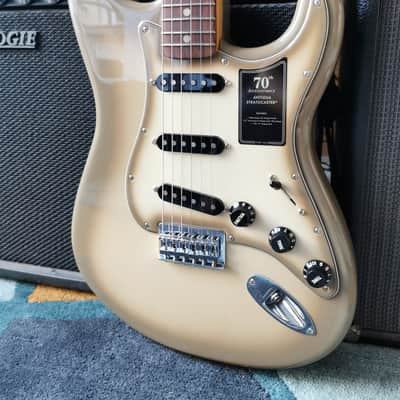 Fender 70th Anniversary Stratocaster Hardtail 2024 - Antigua Burst image 5