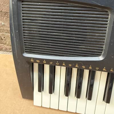 Kawai X130 61-Key Electronic Keyboard Non-Working For Parts or Repair No Power Adapter image 6