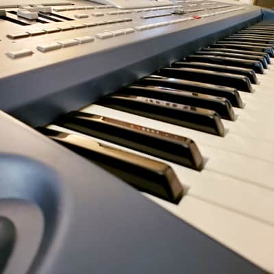 MUST SEE!!! KORG PA800 with LATIN/S American pack FULLY SERVICED, IN AMAZING CONDITION! image 10