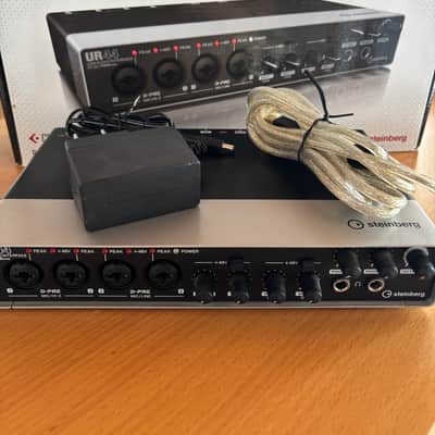Steinberg UR44 6x4 USB 2.0 Audio Interface with MIDI - Silver/Black image 12