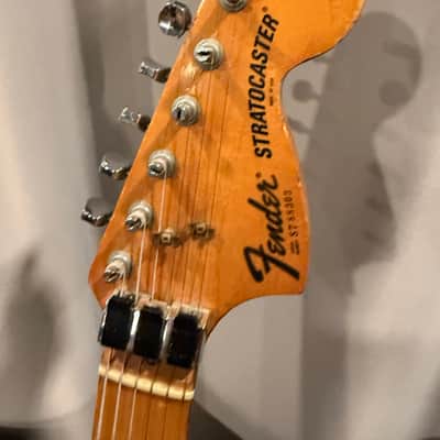 Fender Stratocaster with 3-Bolt Neck, Maple Fretboard 1971 - 1977 - Black image 3