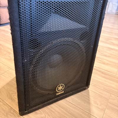 Yamaha BR12 500-Watt 2-Way 12" Passive Loudspeaker 2011 - Present - Black image 5