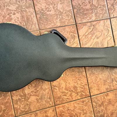 Taylor T3 2009 - Present - Red Edge Burst image 16