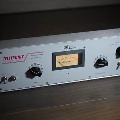 Universal Audio LA-2A Leveling Amplifier / Optical Compressor image 4