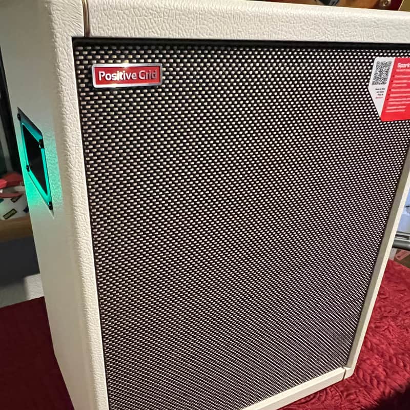 Positive Grid Spark CAB 140-Watt 1x10" Active Guitar Speaker Cabinet 2023 - Present - White image 1