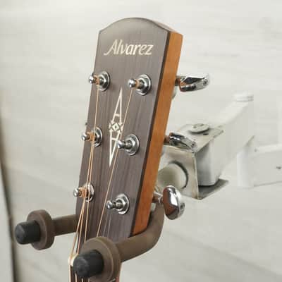 Used Alvarez AG66CESHB Deluxe Solid Top Acoustic Guitar Tobacco Sunburst image 2