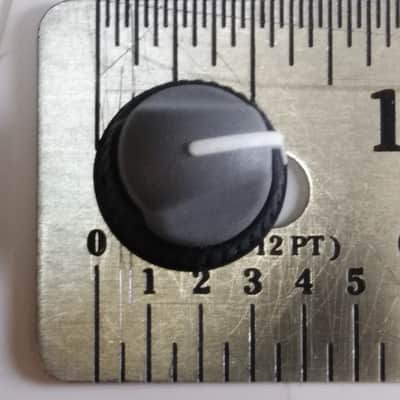 Crate Amplifier Knob - Gray w/ White Indicator - Lot of 6 image 7