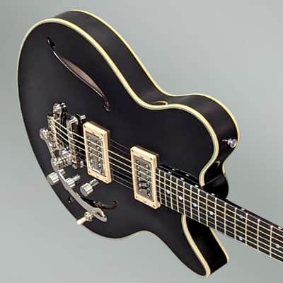 Eastman Romeo NYC 2023 - Black image 4