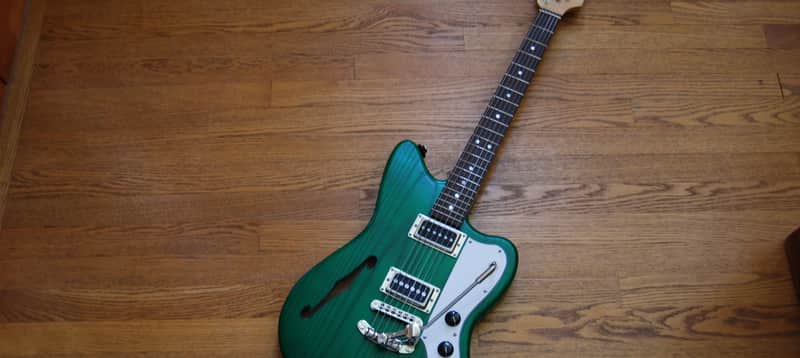 Custom JM Style Thinline Offset Split Jazzmaster 2018 Trans Green