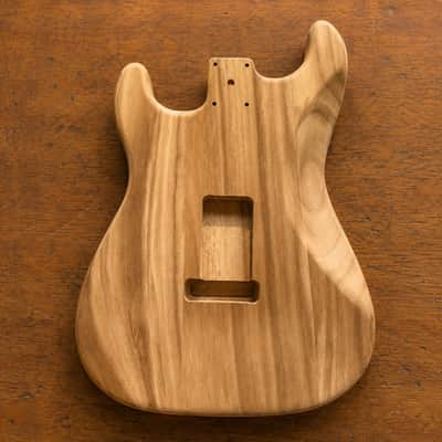 ST Electric Guitar Body – Finished Maple Wood Barrel Style Replacement Body image 2