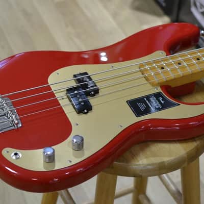 Fender Vintera '50s Precision Bass Dakota Red Electric Bass Guitar & Deluxe Gig Bag B-Stock image 8
