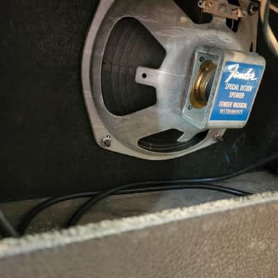 Fender 1966 Vibro Champ 6-Watt 1x8" Guitar Combo image 8