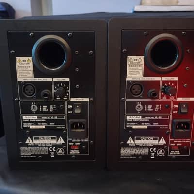 TASCAM VL-S5 5" Powered Studio Monitor (Single) 2010s - Black image 3