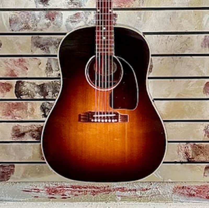 Gibson J-45 Standard 2014 - Sunburst image 1
