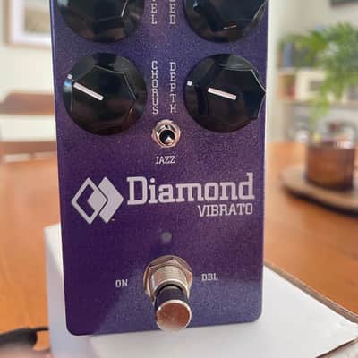 Diamond Vibrato V2 2024 - Present - Purple image 5