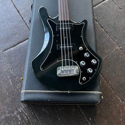 Guild B-302F Fretless Bass Guitar 1980 - Black image 3