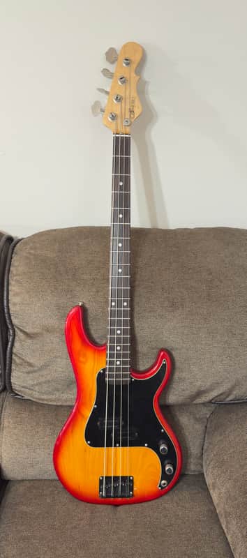 G&L SB-1