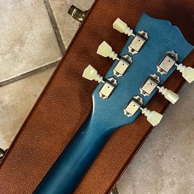 Gibson ES-335 Electric Guitar w Bigsby Pelham Blue w case image 11