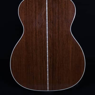 Martin OM-28 Acoustic Guitar, Natural image 3