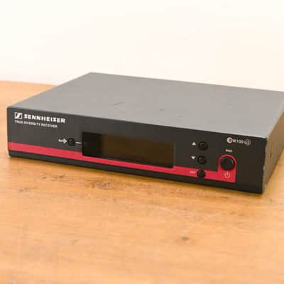 Sennheiser EM 100 G3 Wireless Receiver - 823-865 MHz (NO POWER SUPPLY) CG01SBE image 1