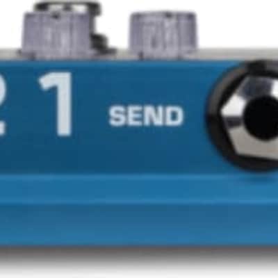 Tech 21 Bass Fly Rig V2 Bass Multi-Effects Processor image 3