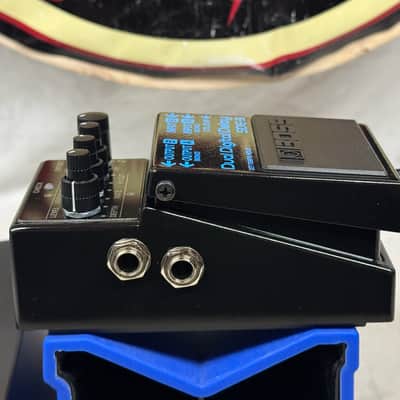 Boss SDE-3 sde3 Dual Digital Delay Pedal with Box image 6