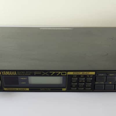 Yamaha FX770 Rack Multi Effects Stereo Processor for Guitar Synth Synthesizer Sampler Reverb Delay Chorus Cab Simulation W/MFC06 Midi footswitch