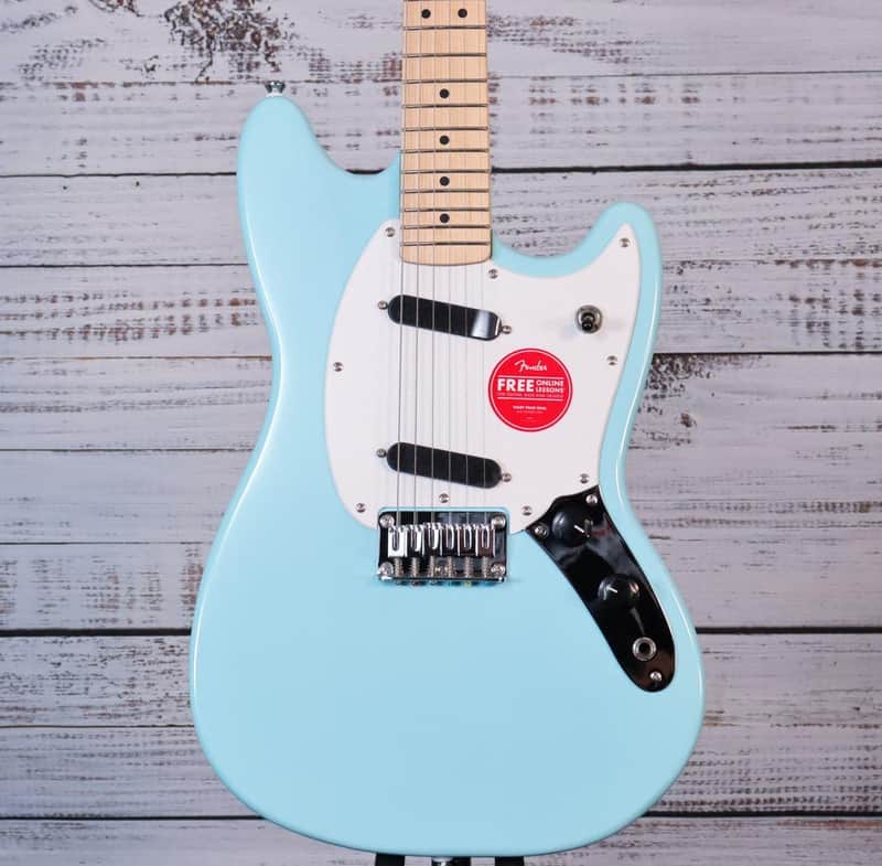 Squier Sonic Mustang SS Short-Scale Electric Guitar | Daphne Blue, Maple Freboard (BEGINNER)