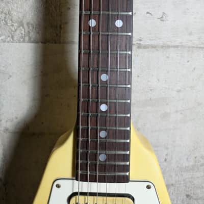 Aria Pro II Flying V FV-650D 1981 White Dimarzio Super Distortion image 5