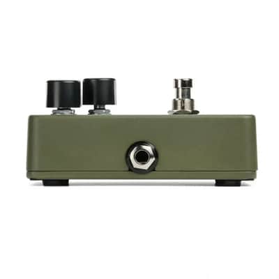 Electro-Harmonix Green Russian Big Muffin Pi - FUZZ / DISTORTION / SUSTAINER image 3
