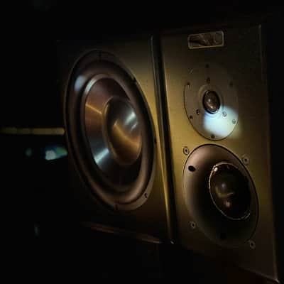 Guzauski-Swist GS3a Studio Monitor System image 1