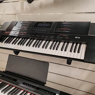 Roland G-600 Black arranger ( G1000 G800 g600 )